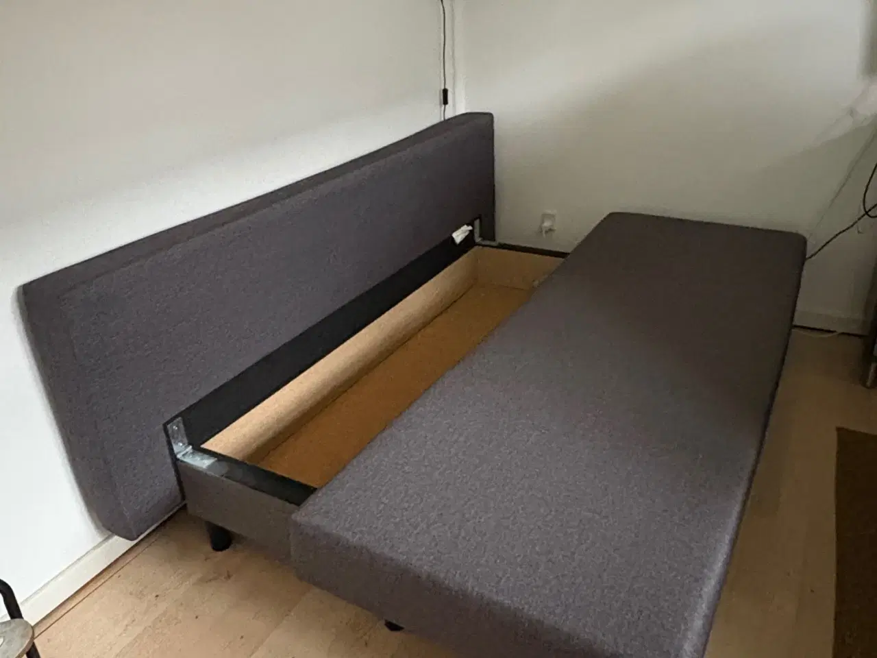 Billede 2 - Ikea sovesofa ÄLVDALEN