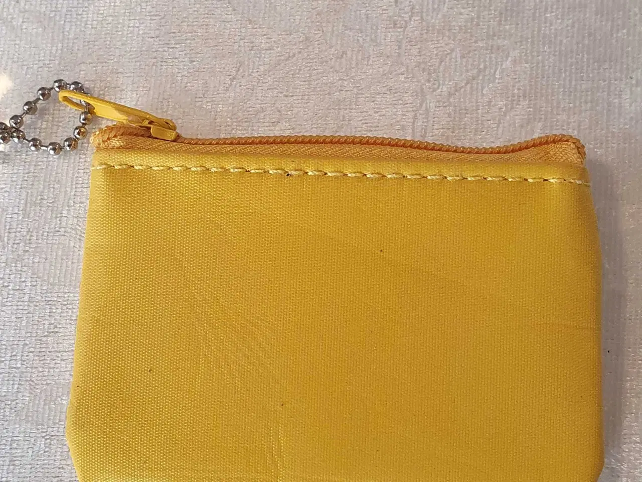 Billede 2 - Pung eller opbevaring 