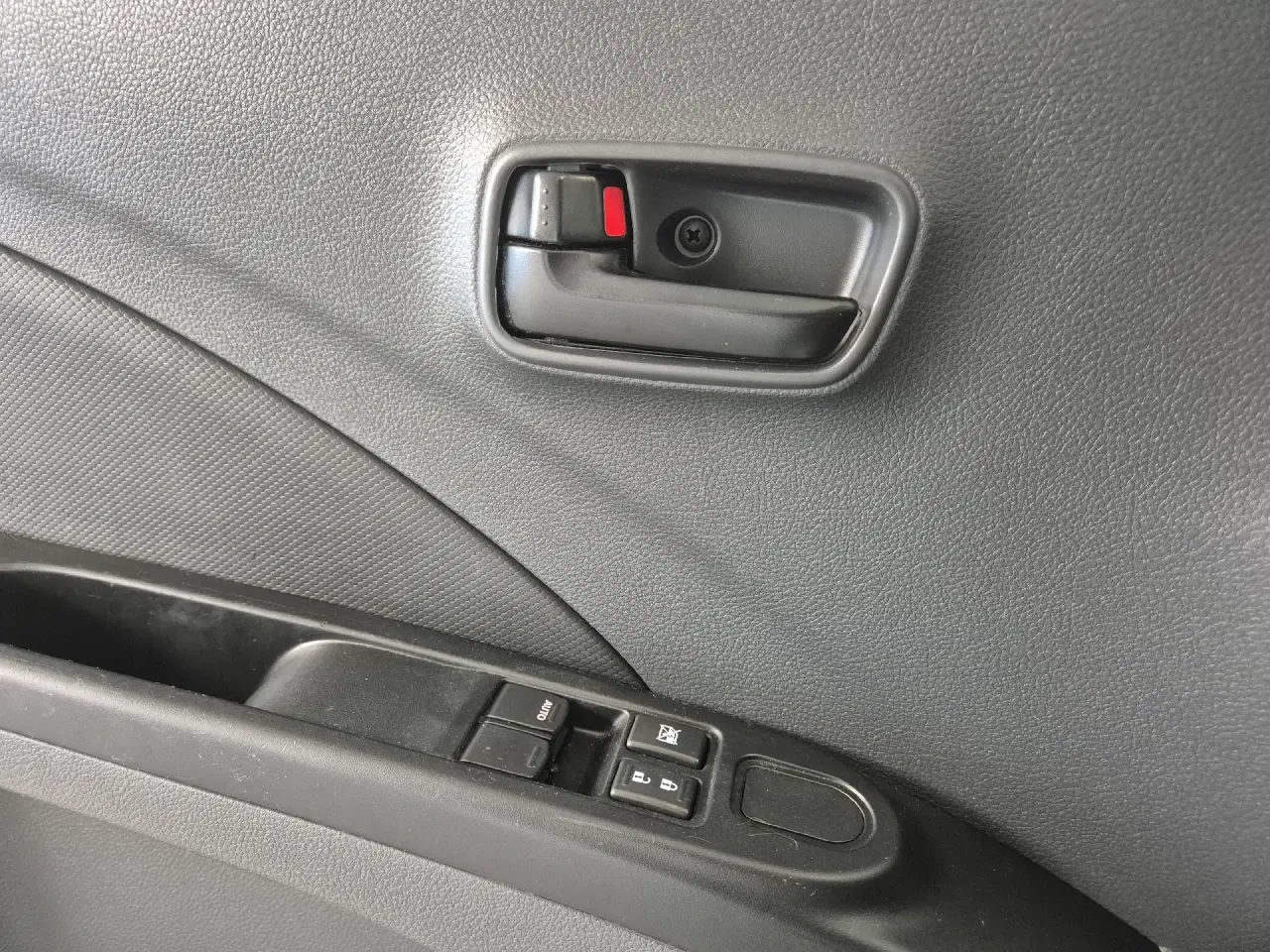 Billede 10 - Suzuki Celerio 1,0 Dualjet 12V Club Xtra 68HK 5d