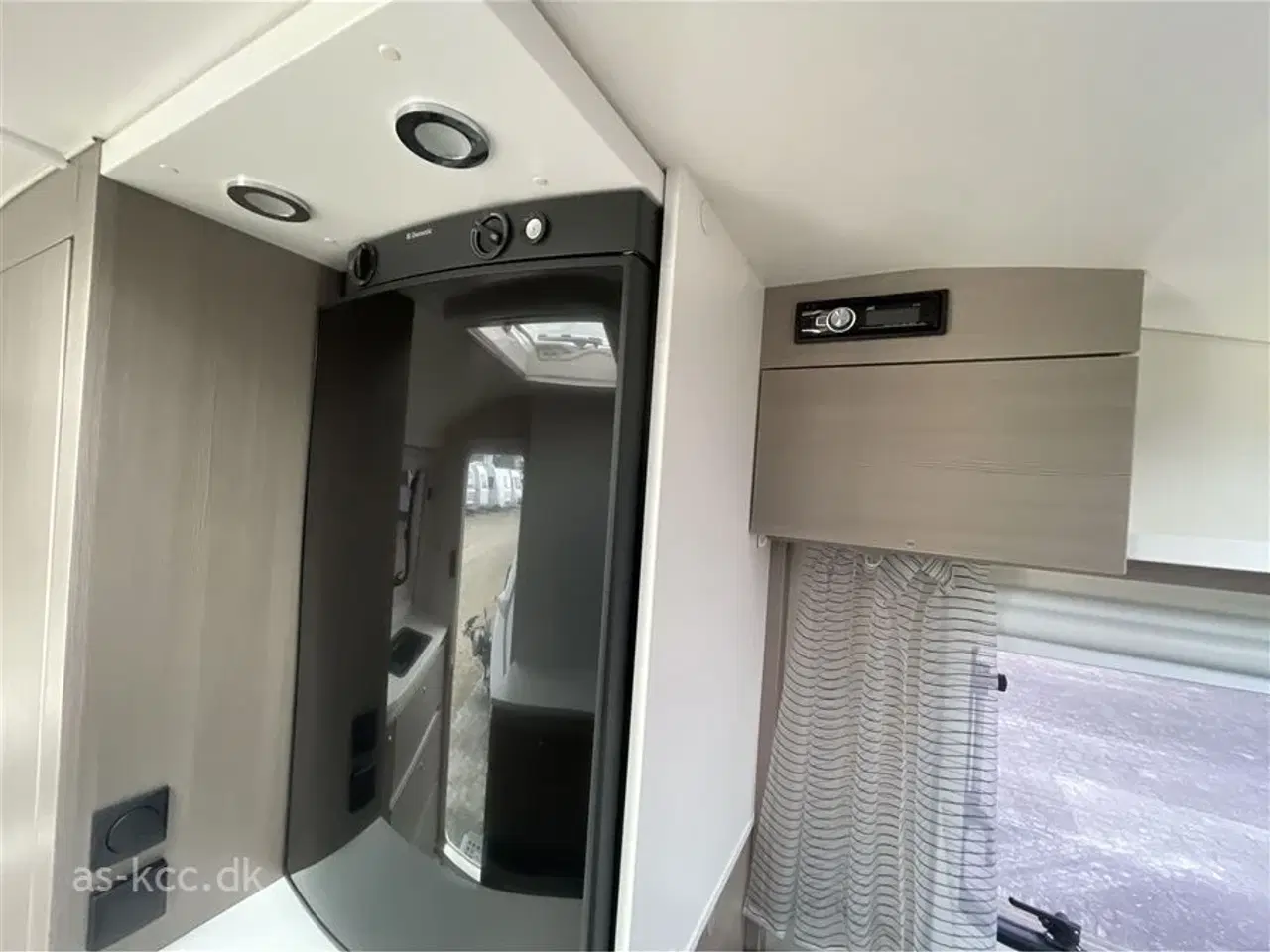 Billede 10 - 2013 - Adria Action 361 LH   Adria Action 361 LH årg. 2013 3 sovepladser 5 siddepladser Walker fortelt.