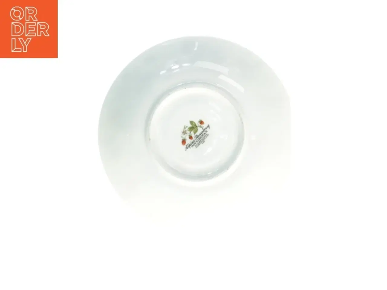 Billede 4 - Porcelæns tallerken med jordbærmotiv (str. 15x2,5 cm)