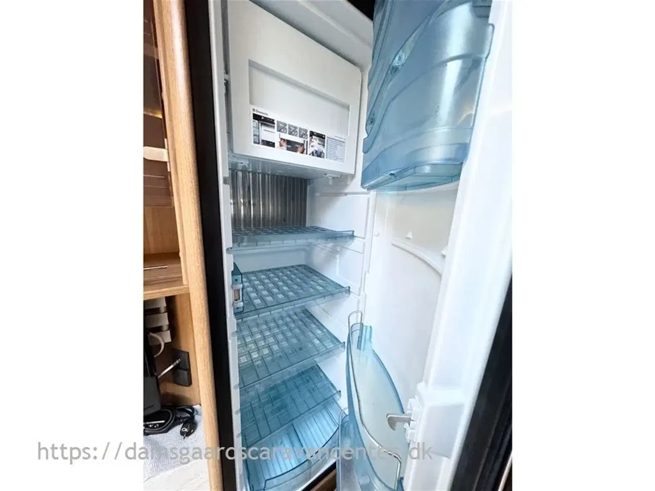 Billede 16 - 2016 - Fendt Saphir 700 SGD Enkeltsenge-Alde-Gulvtemp.-Endebad-Telt