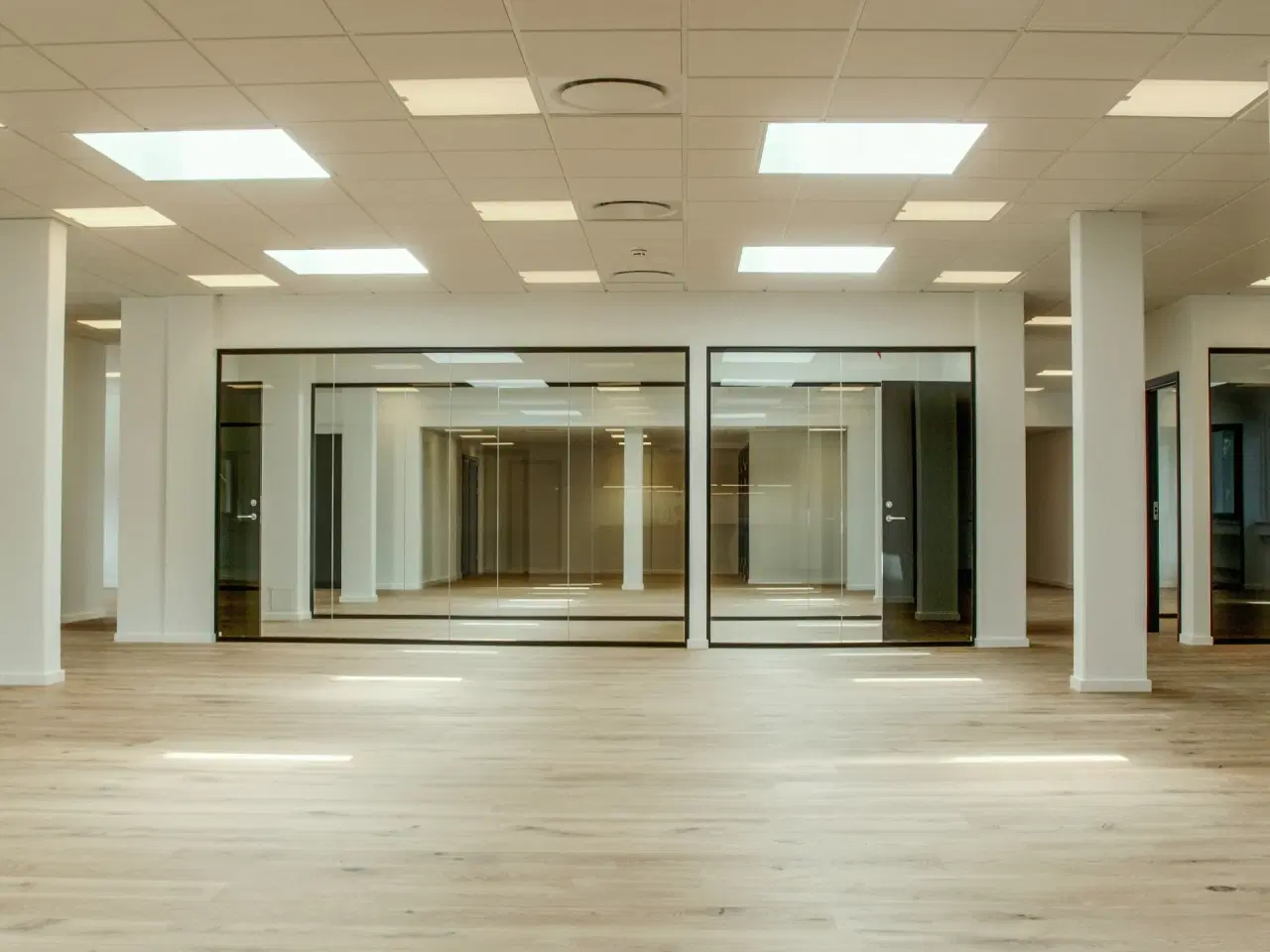 Billede 6 - Kontorfællesskab totalrenoveres med ideel beliggenhed