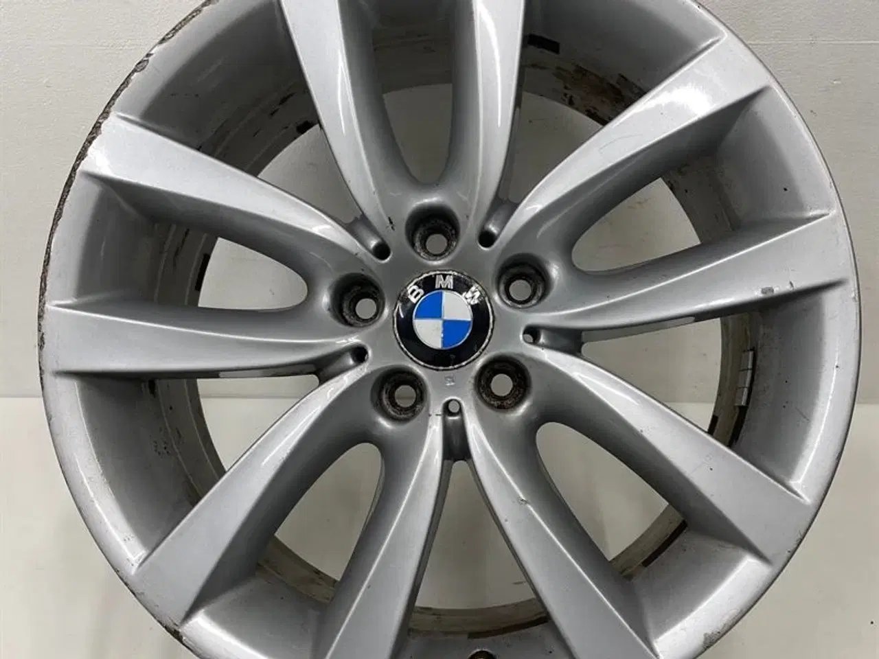 Billede 5 - 19" Org. BMW fælge uden dæk "V-Speiche 331" 4stk A64454 BMW E60 E61 E60LCI E61LCI F10 F11 F12 F13 F06 GC F10 LCI F11 LCI F06 GC LCI F12 LCI F13 LCI