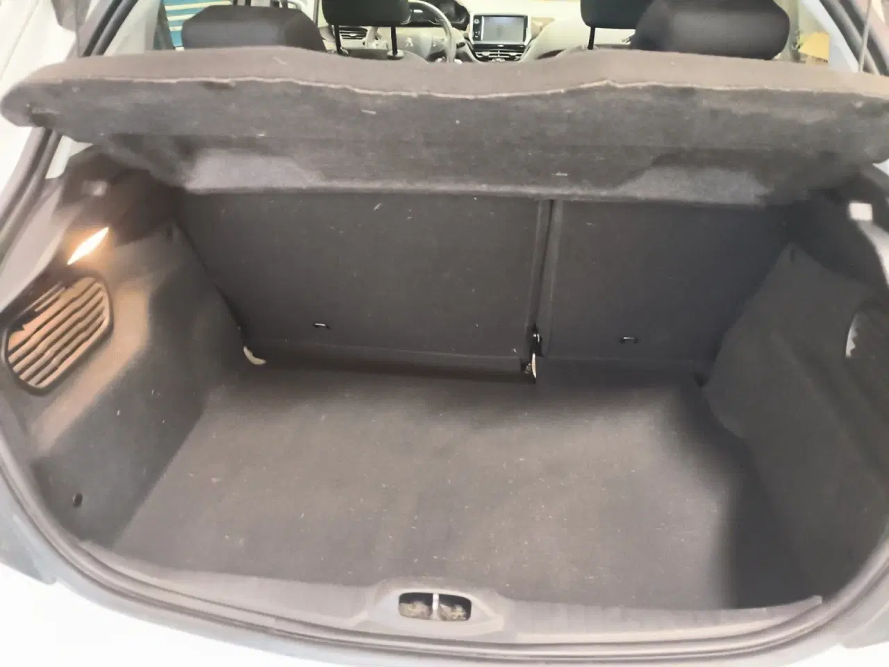 Billede 15 - Peugeot 208 1,6 BlueHDi 100 City Sky