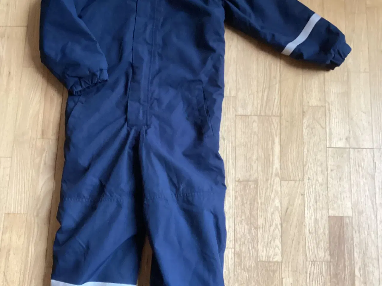 Billede 1 - Flyverdragt fra ZigZag, str. 122-128