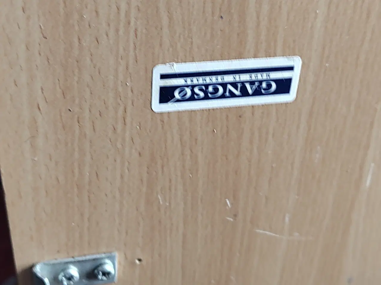 Billede 4 - Spisebord med to indlægs plader.