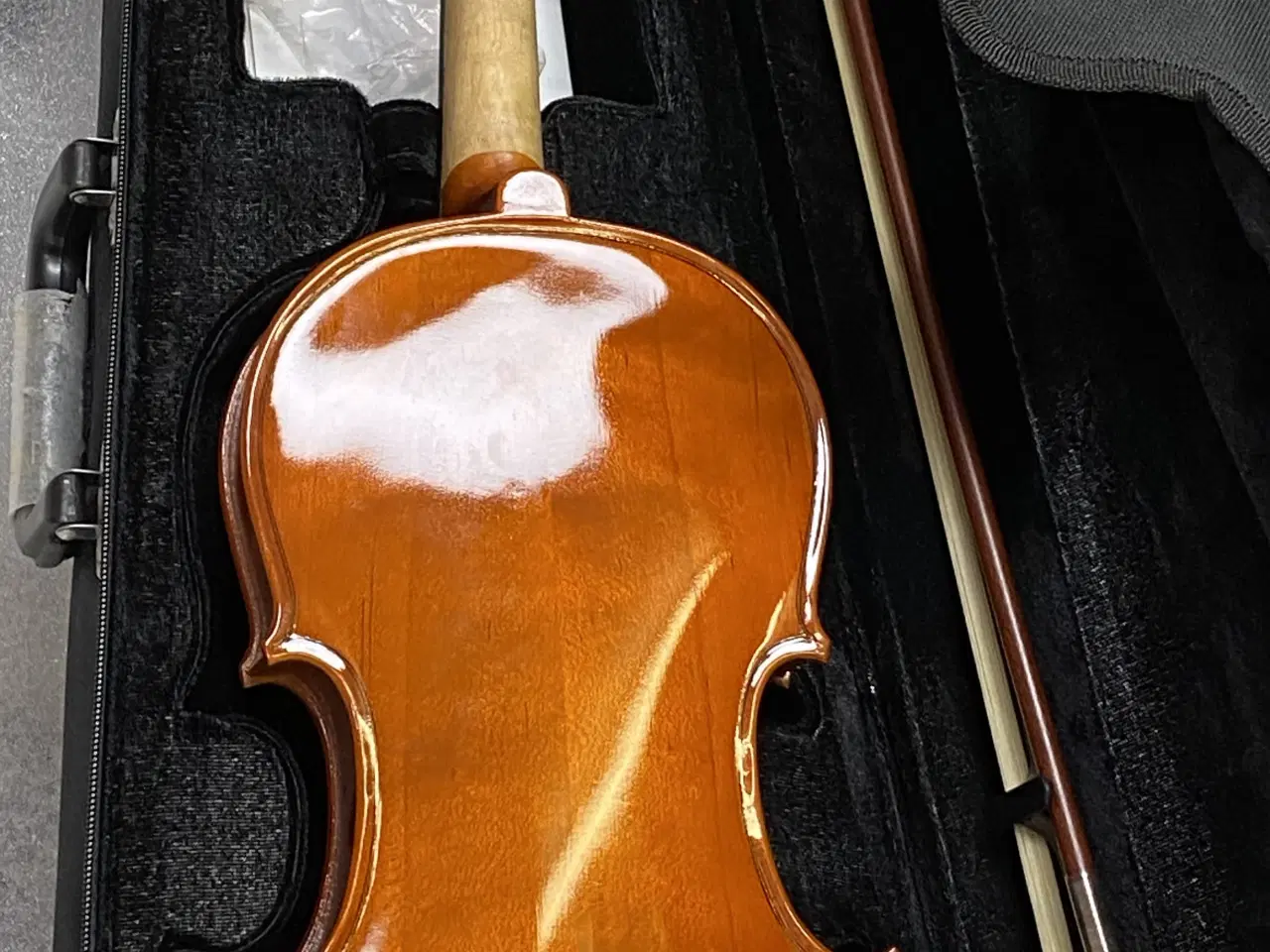 Billede 3 - Violin 4/4 (59cm) – næsten ubrugt