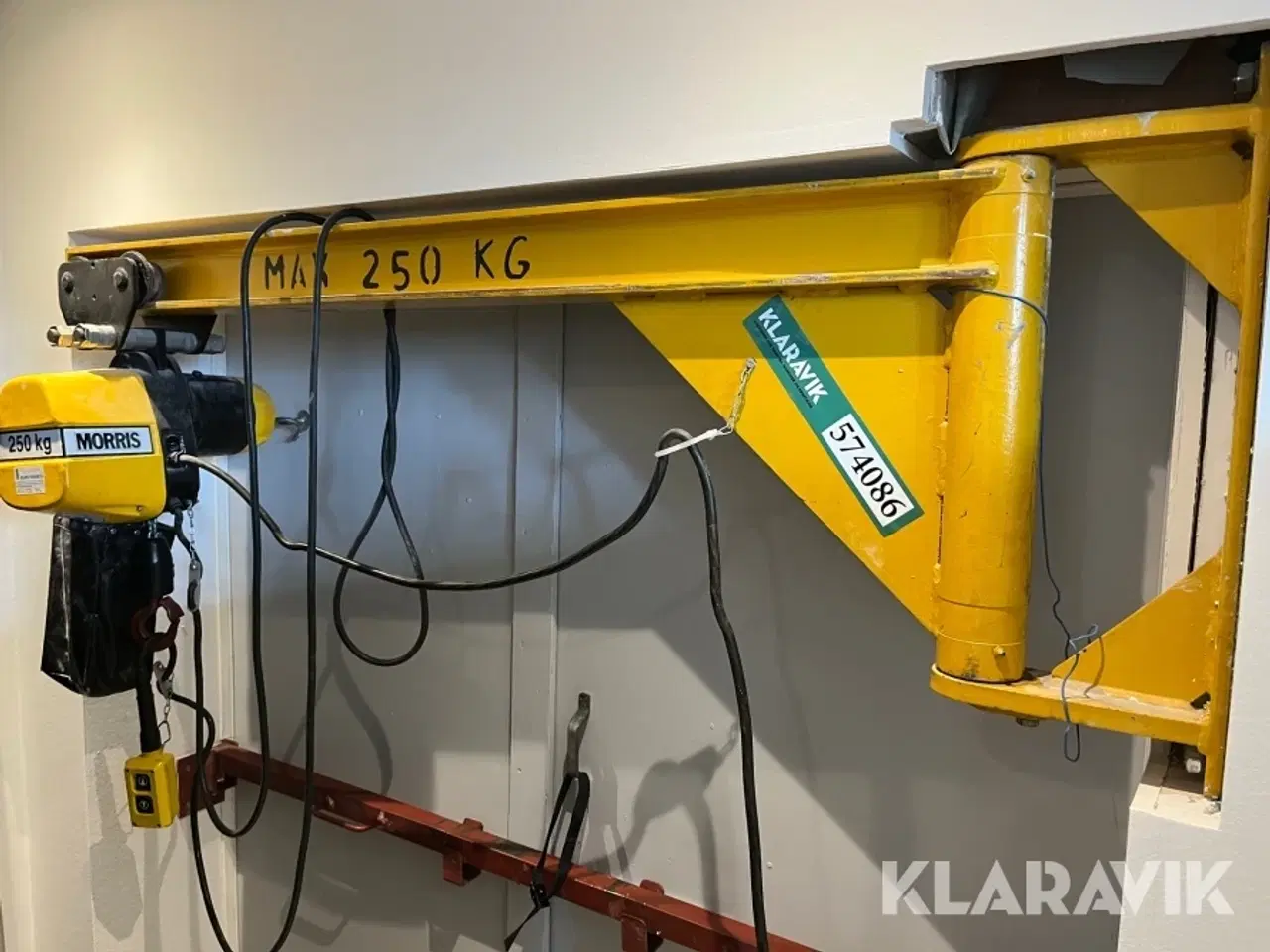 Billede 1 - Kranarm og talje Vojens Tovværk 250kg