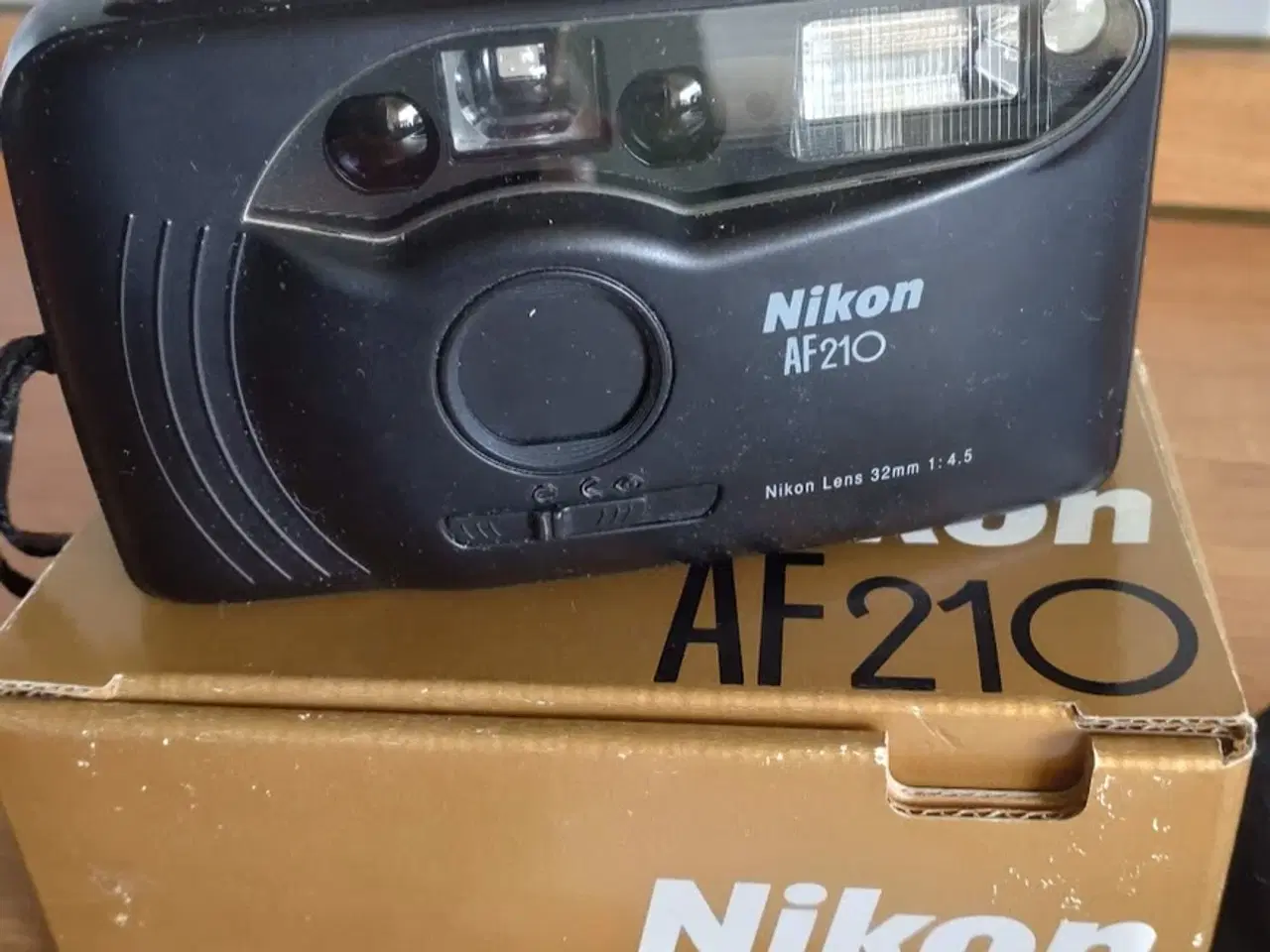 Billede 1 - NIKON AF 210 analogt kamera