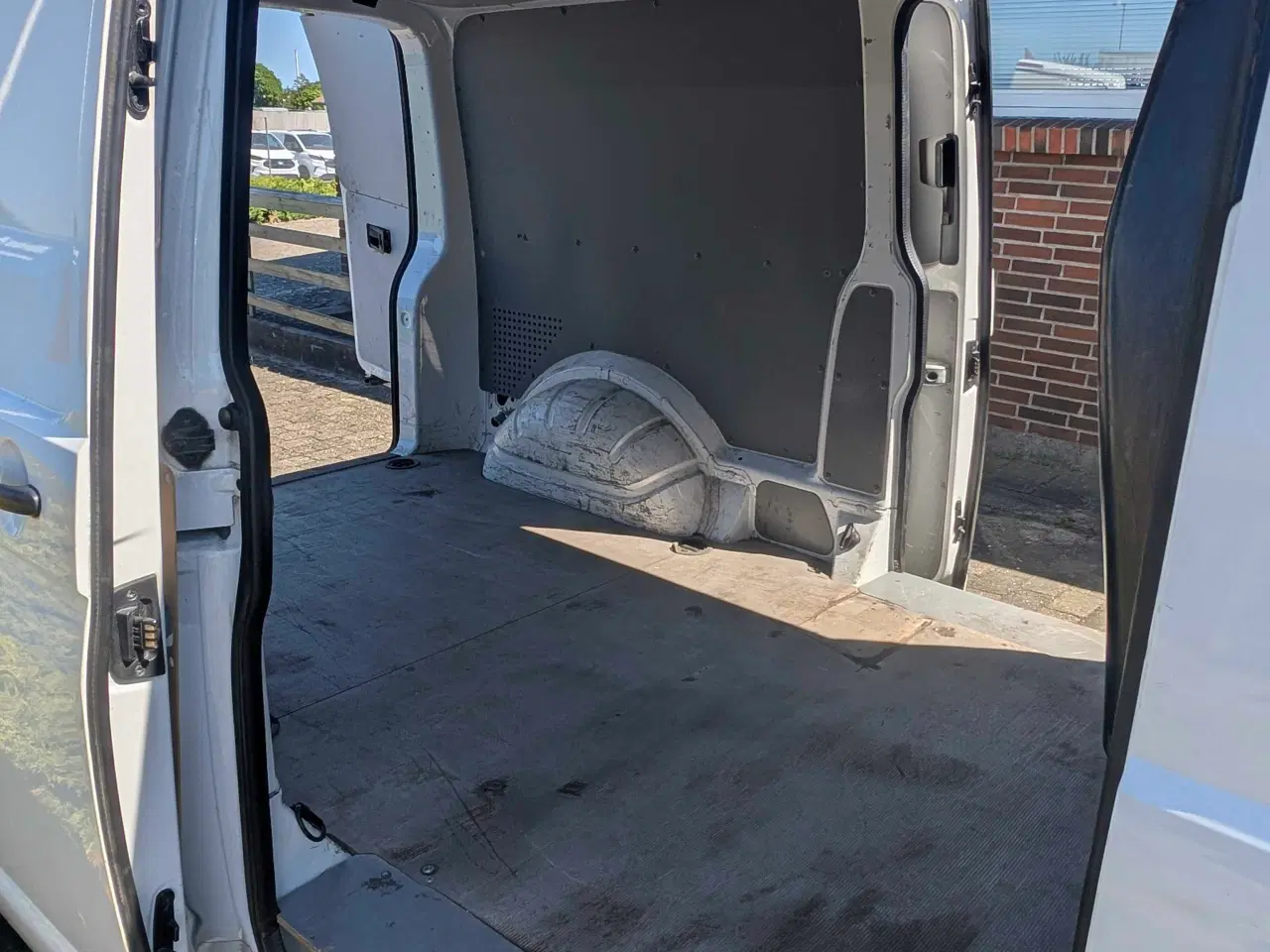 Billede 3 - VW Transporter 2015 2,0 TDi 140 lang  5D momsfri 