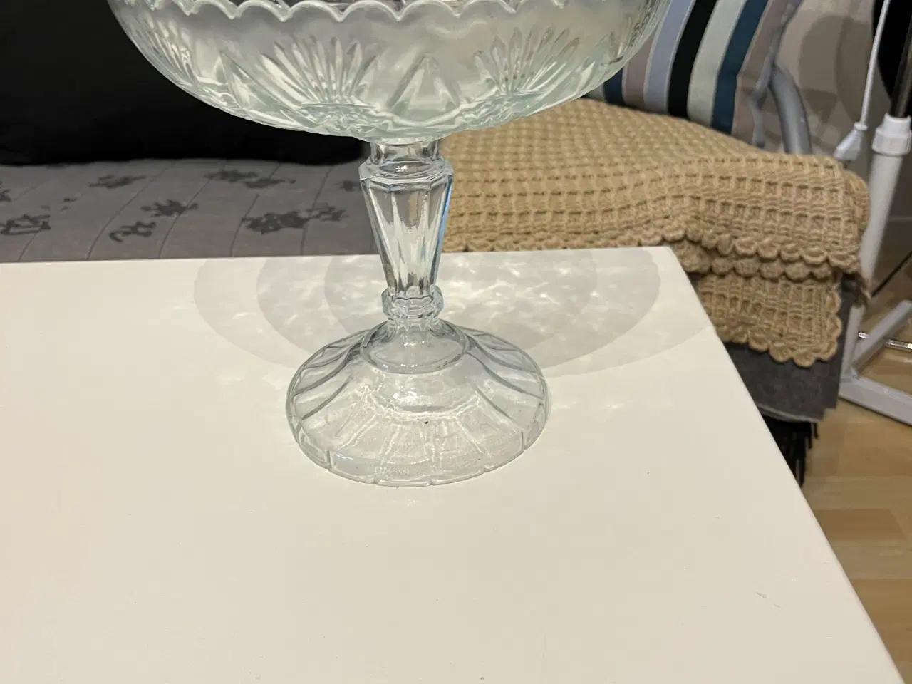 Billede 2 - Fin opsats kun stået til pynt