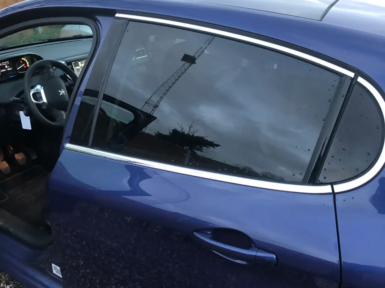 Billede 2 - Peugeot 208 1,2 VTI benzin - nysynet