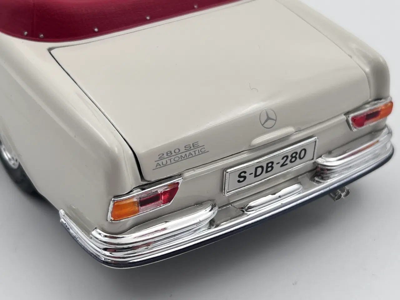 Billede 8 - 1966 Mercedes-Benz 280SE Cabriolet 1:18