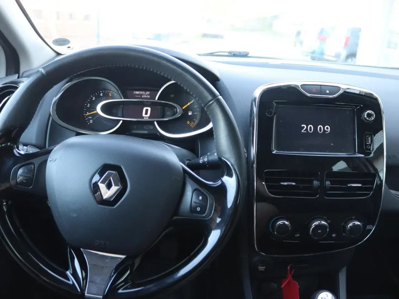 Billede 18 - Renault Clio IV 1,5 dCi 75 Authentique