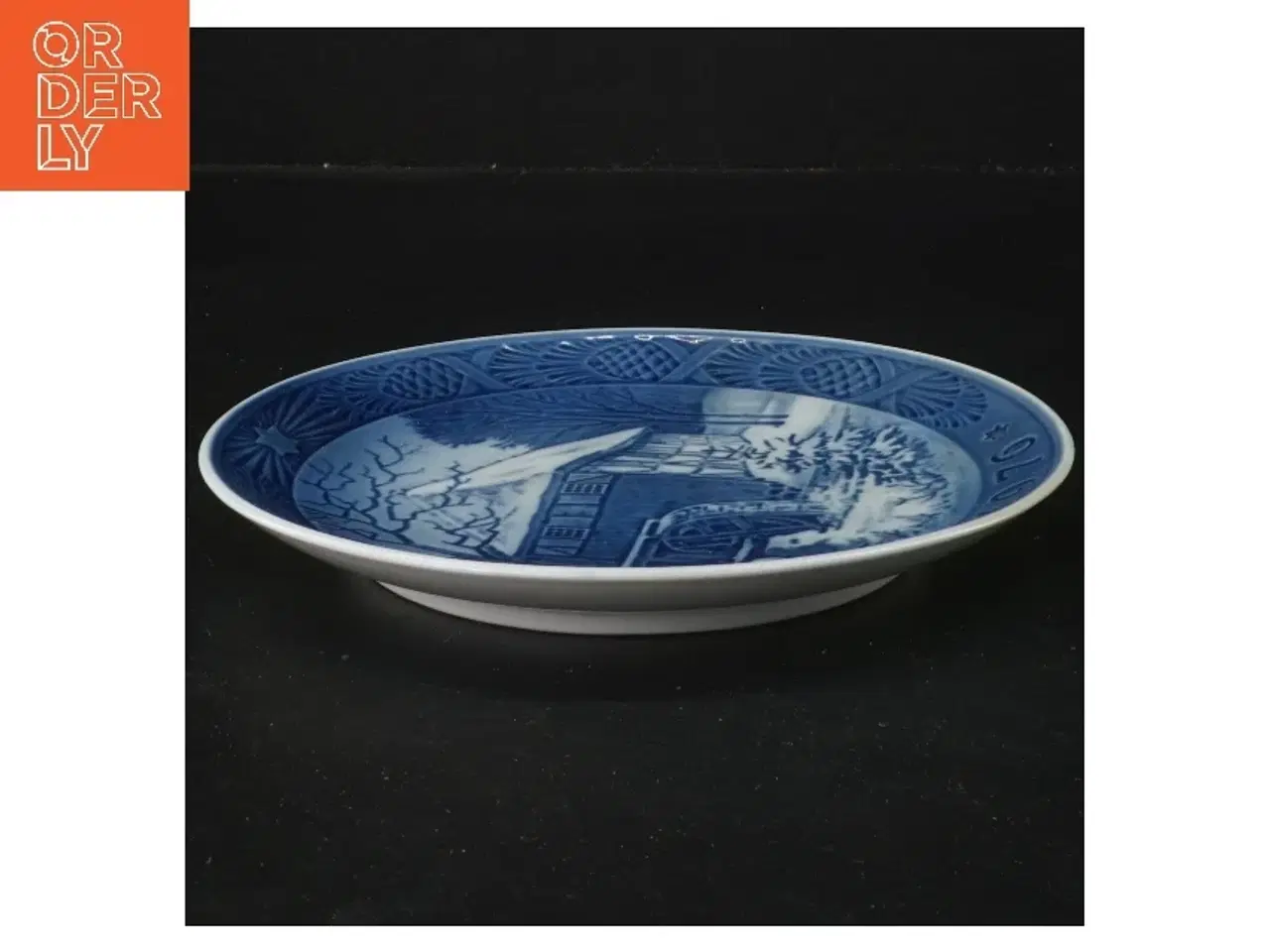 Billede 2 - Dekorativ tallerken fra 1976 fra Royal Copenhagen (str. Ø 18,5 cm)