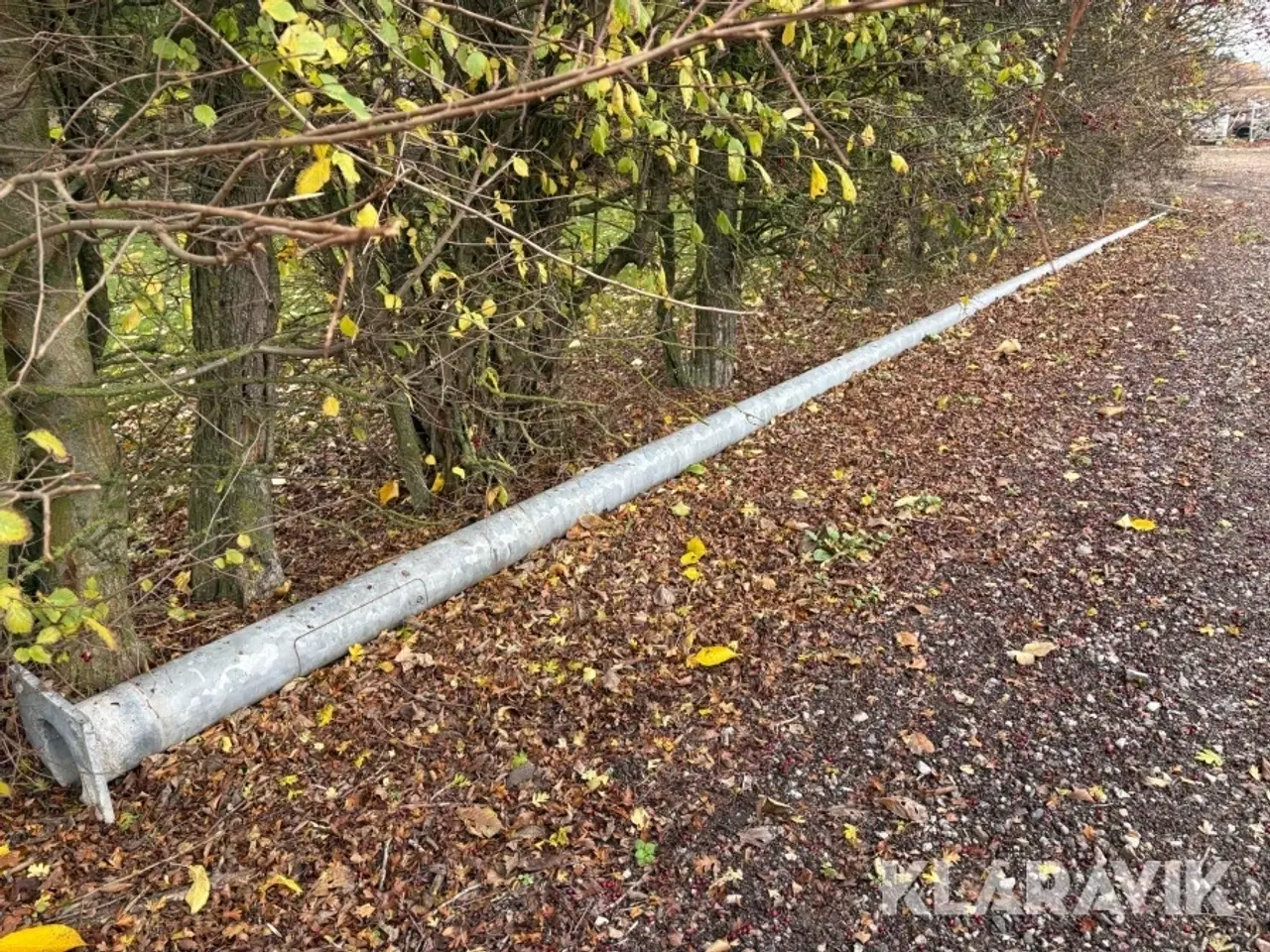Billede 1 - Galvaniseret mast inkl fod 11m
