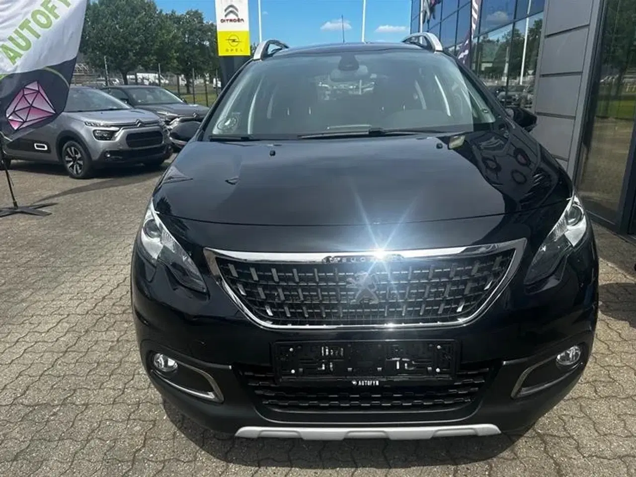 Billede 3 - Peugeot 2008 1,2 e-THP 110 Selection Sky
