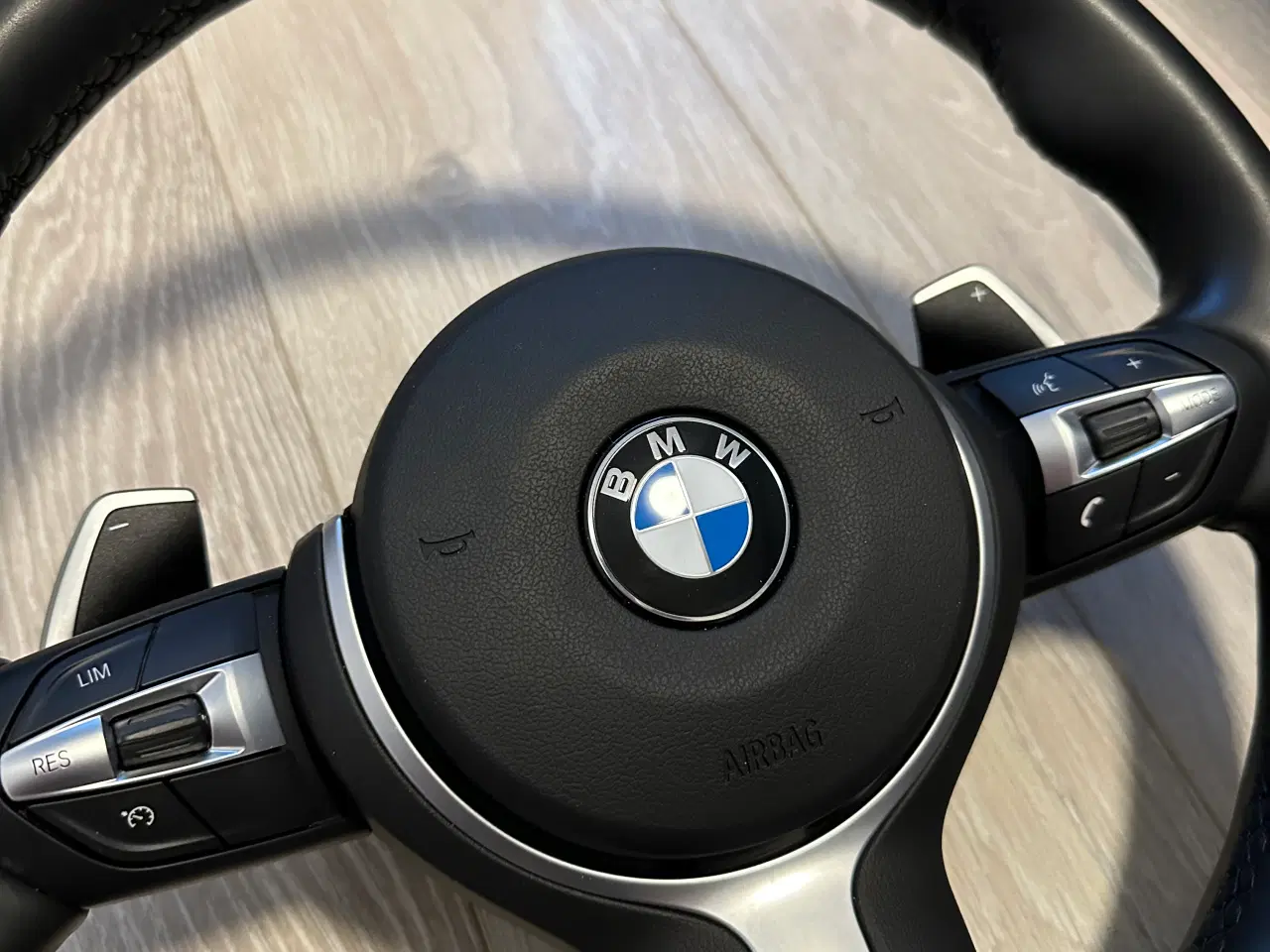 Billede 2 - BMW M Sport rat med paddel + varme