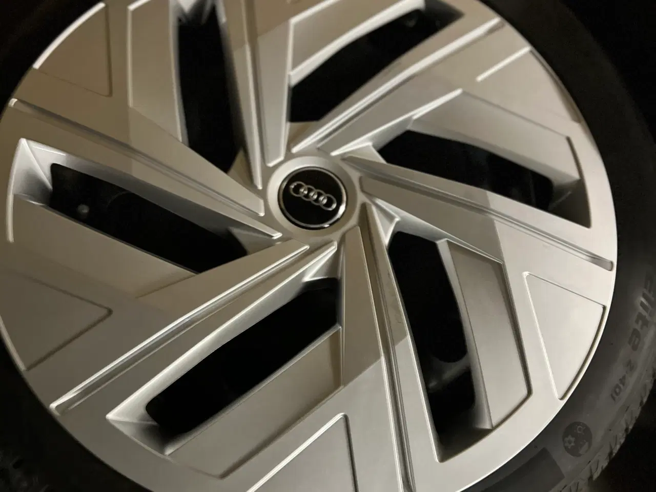 Billede 1 - 19" Originale ID. 4/5 Enyaq. Q4