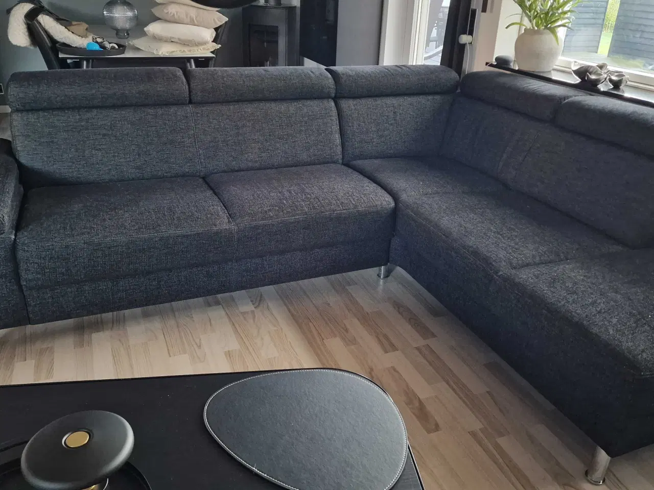 Billede 1 - Velholdt Sofa