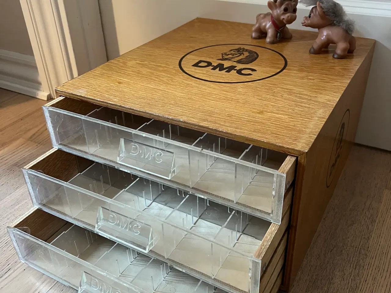 Billede 5 - Flot retro skuffedarium 