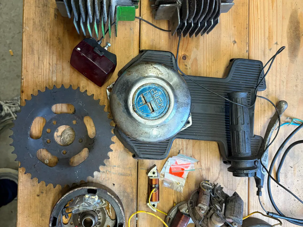 Billede 1 - Blandet puch dele