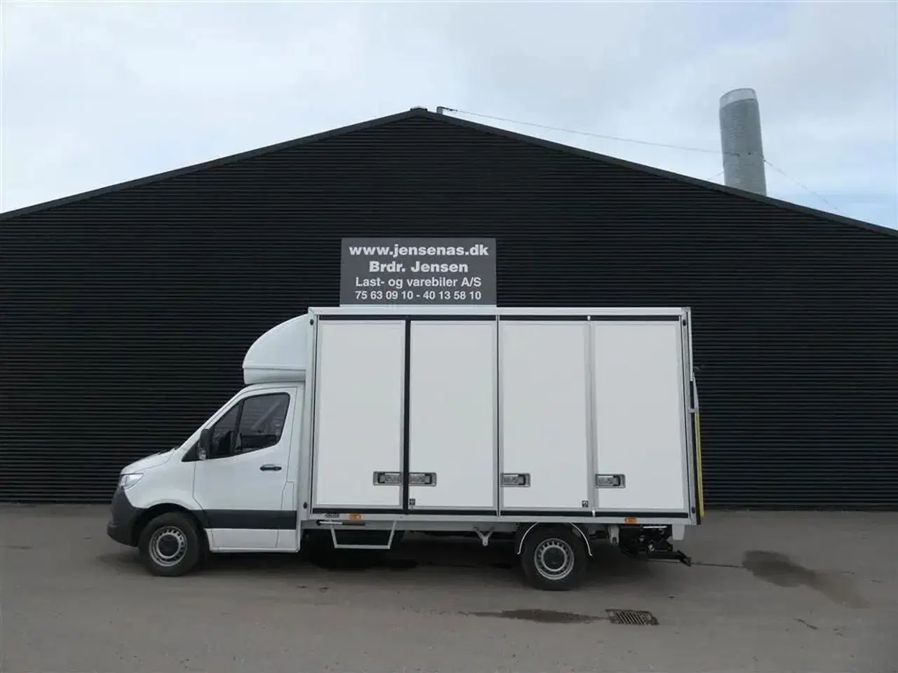 Billede 4 - Mercedes-Benz Sprinter 317 2,0 CDI Alu.Kasse ÅBENBARSIDE RWD 9G-Tronic 170HK Ladv./Chas. Aut.