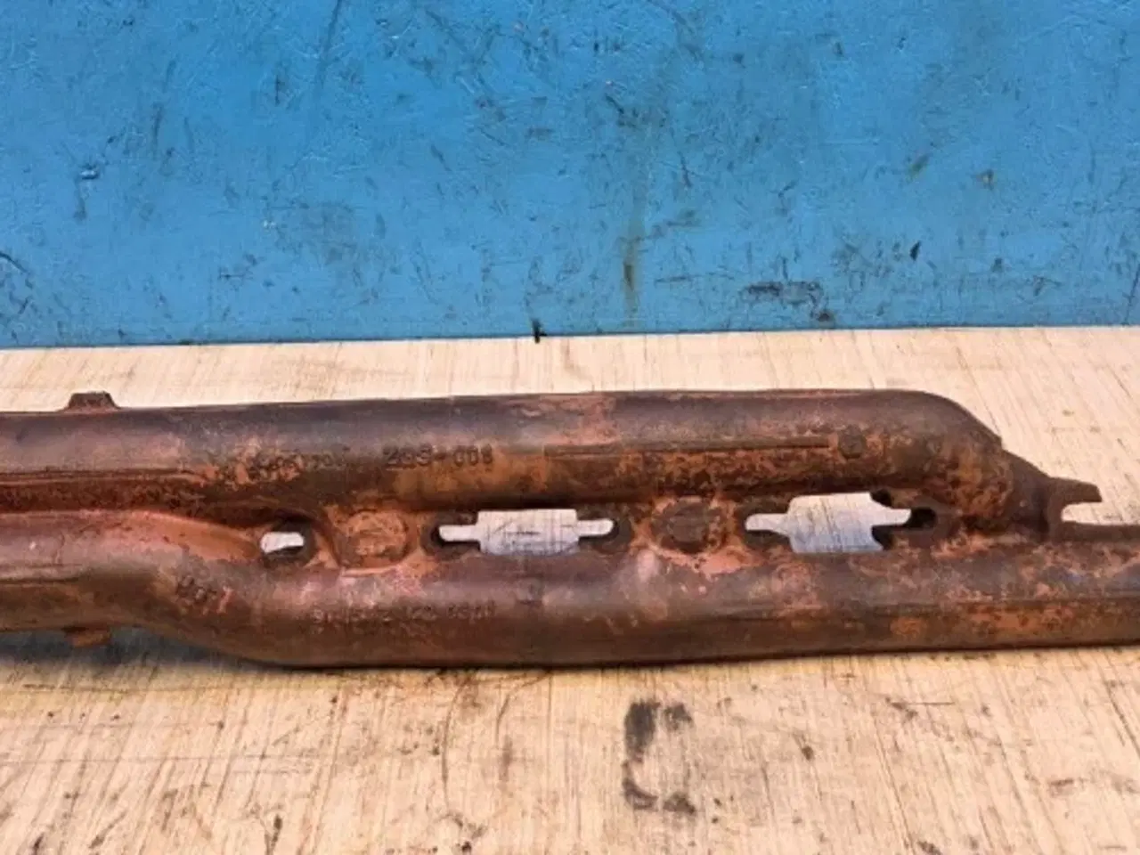 Billede 9 - Mercedes OM502LA Udstødningmanifold A5421420301