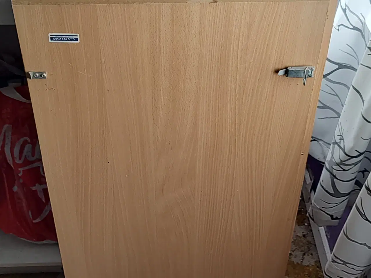 Billede 2 - Spisebord med to indlægs plader.