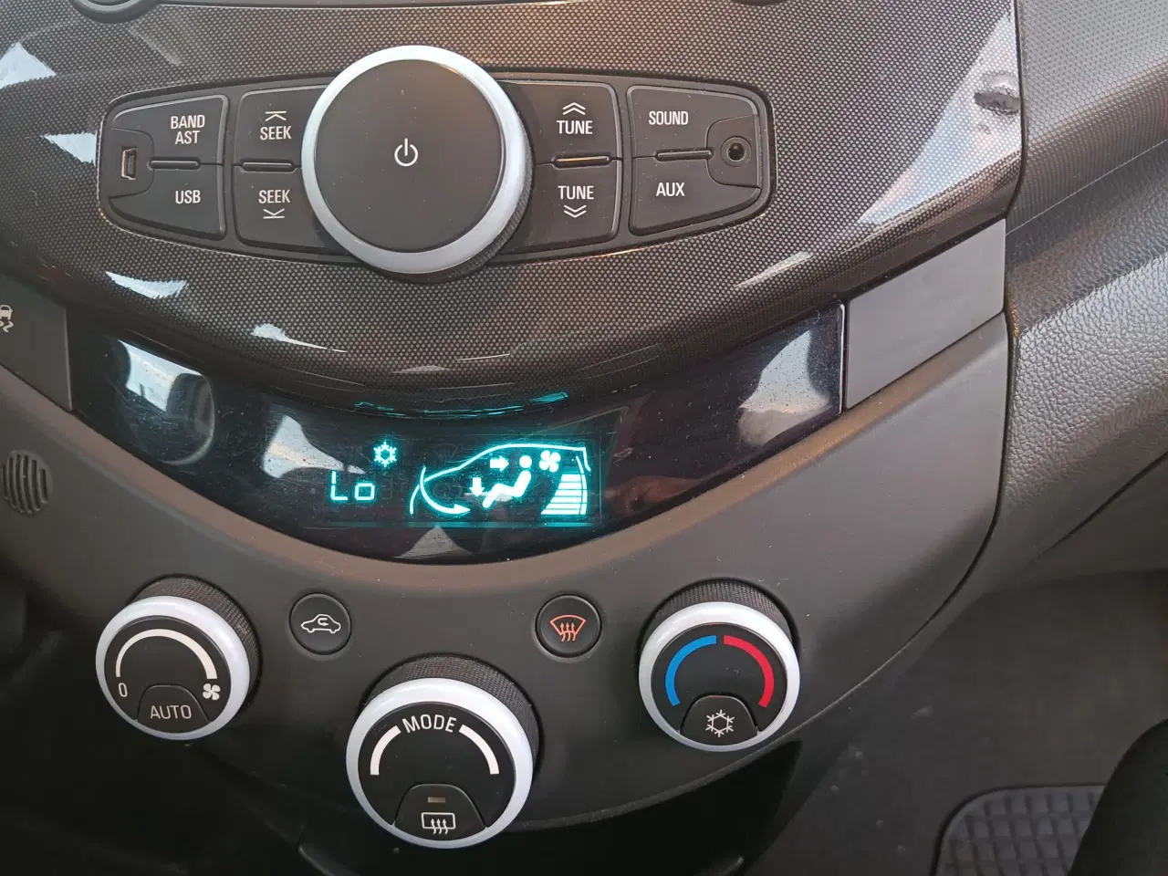 Billede 3 - Chevrolet Spark 1,2  2010 første reg, 218000km ben