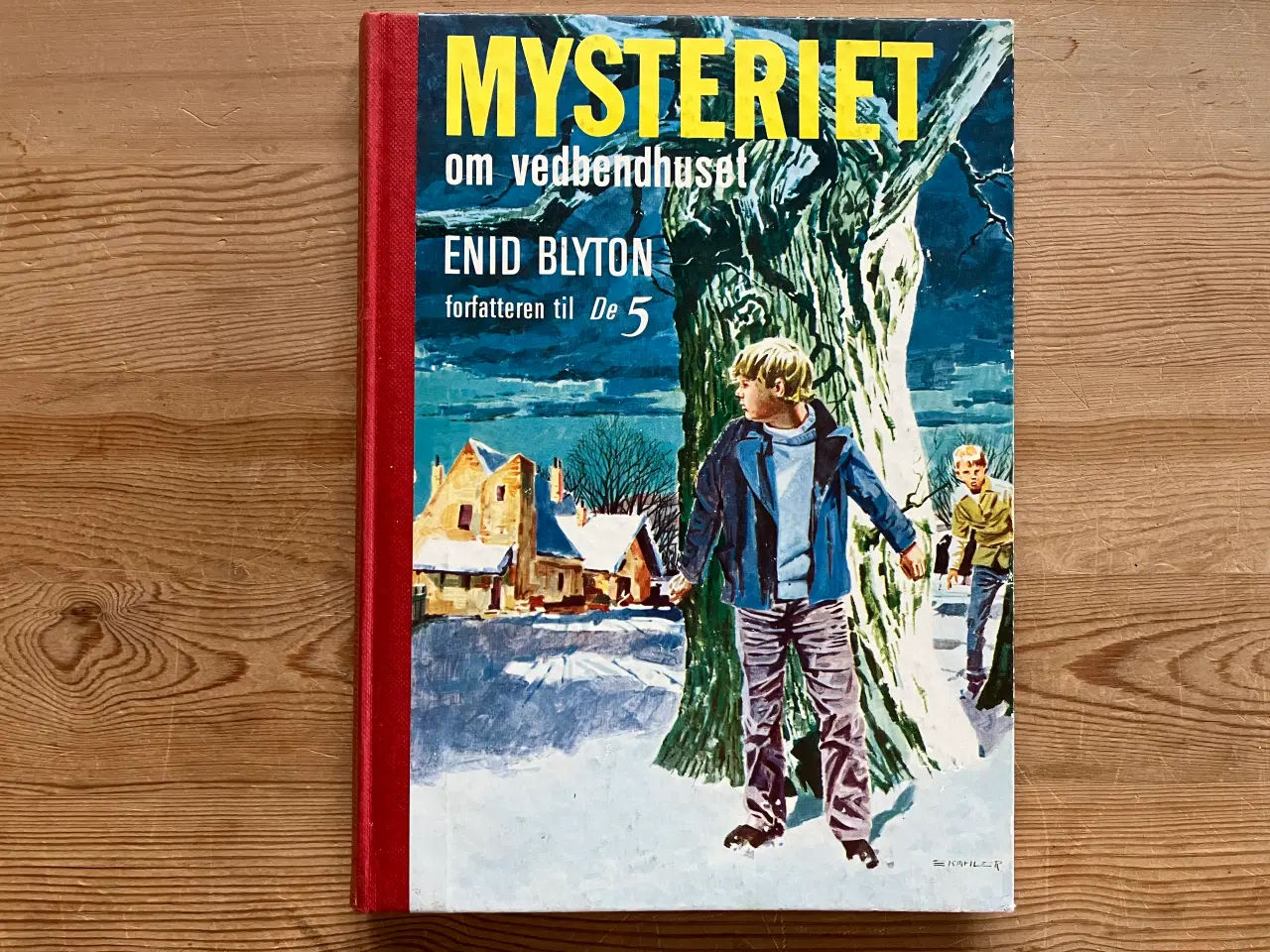 Billede 2 - NEDSAT: 28 gamle bøger af Enid Blyton, Grafisk