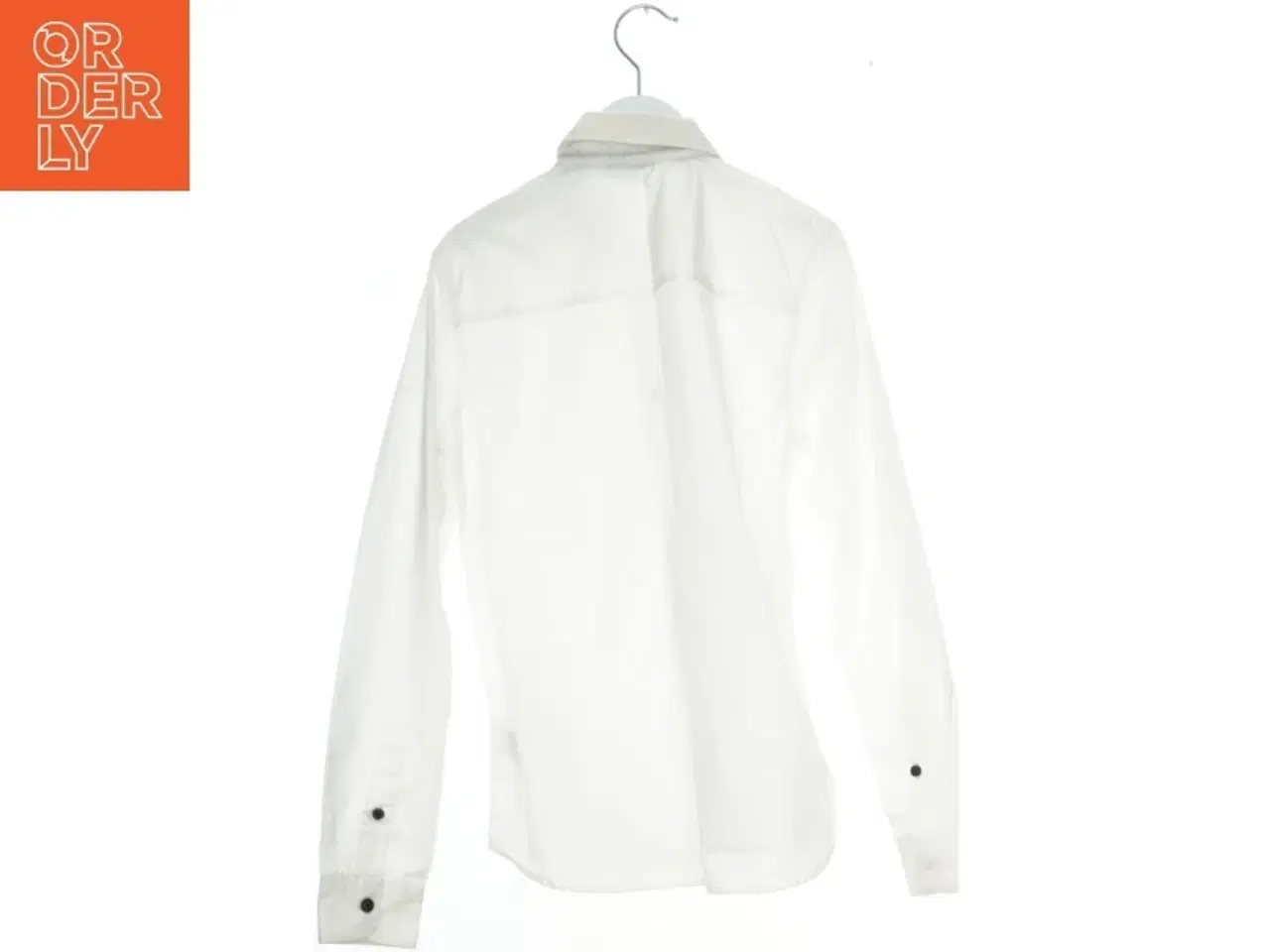 Billede 2 - Hvid skjorte med sorte knapper fra H&M (str. 146)