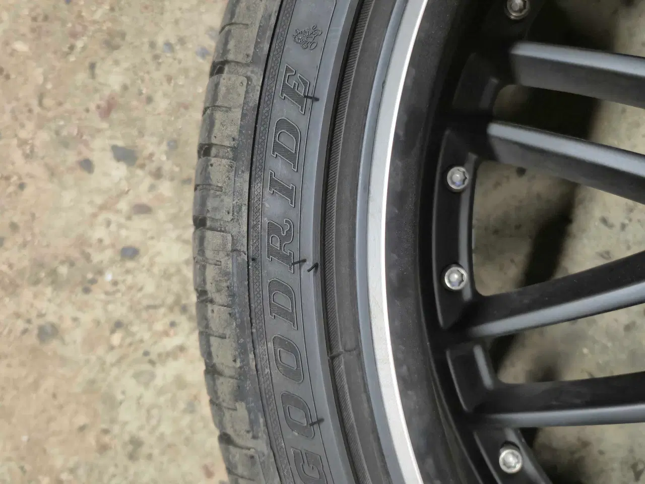 Billede 4 - Ocean fælge med dæk