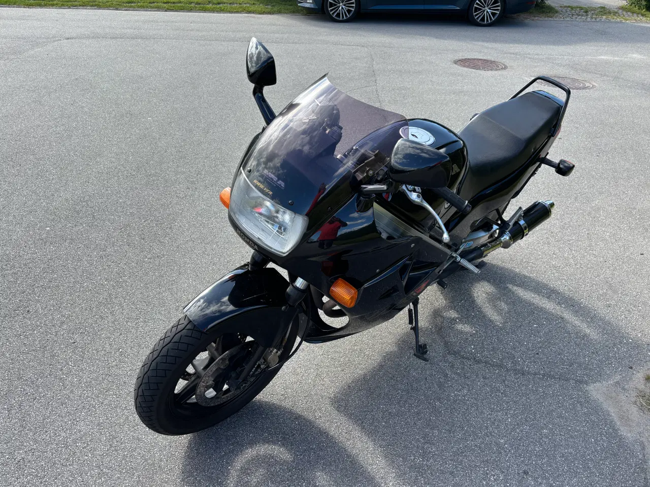 Billede 4 - Honda VFR 750 F