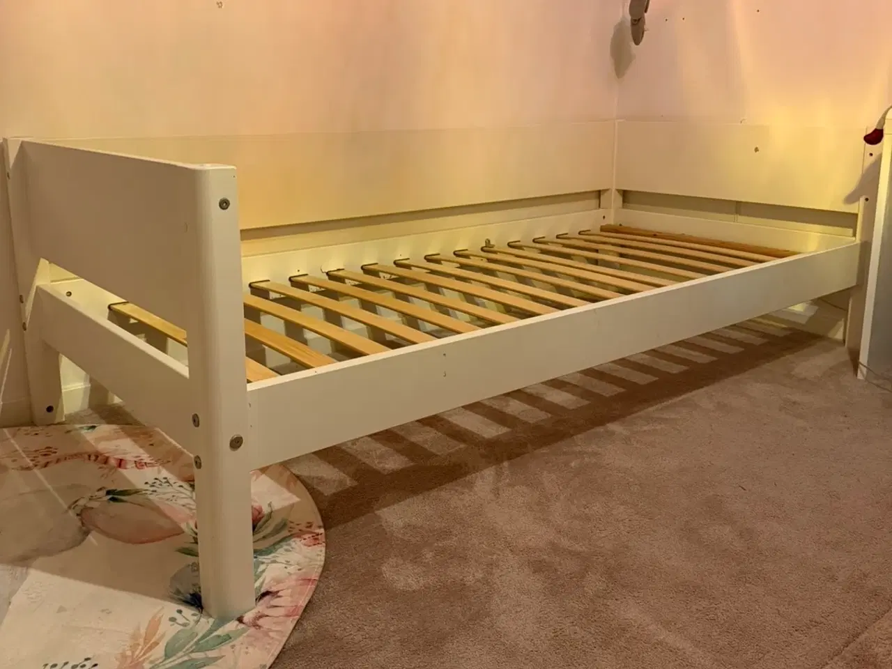 Billede 2 - Flexa halvhøj seng