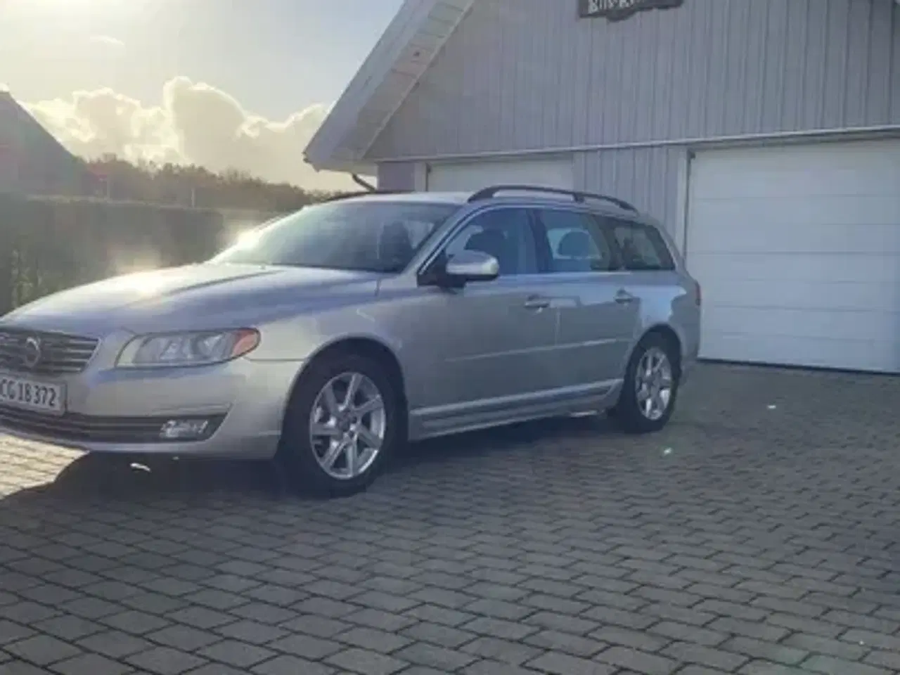 Billede 1 - Volvo V70 2,0 D4 163 Momentum aut. Drive-E