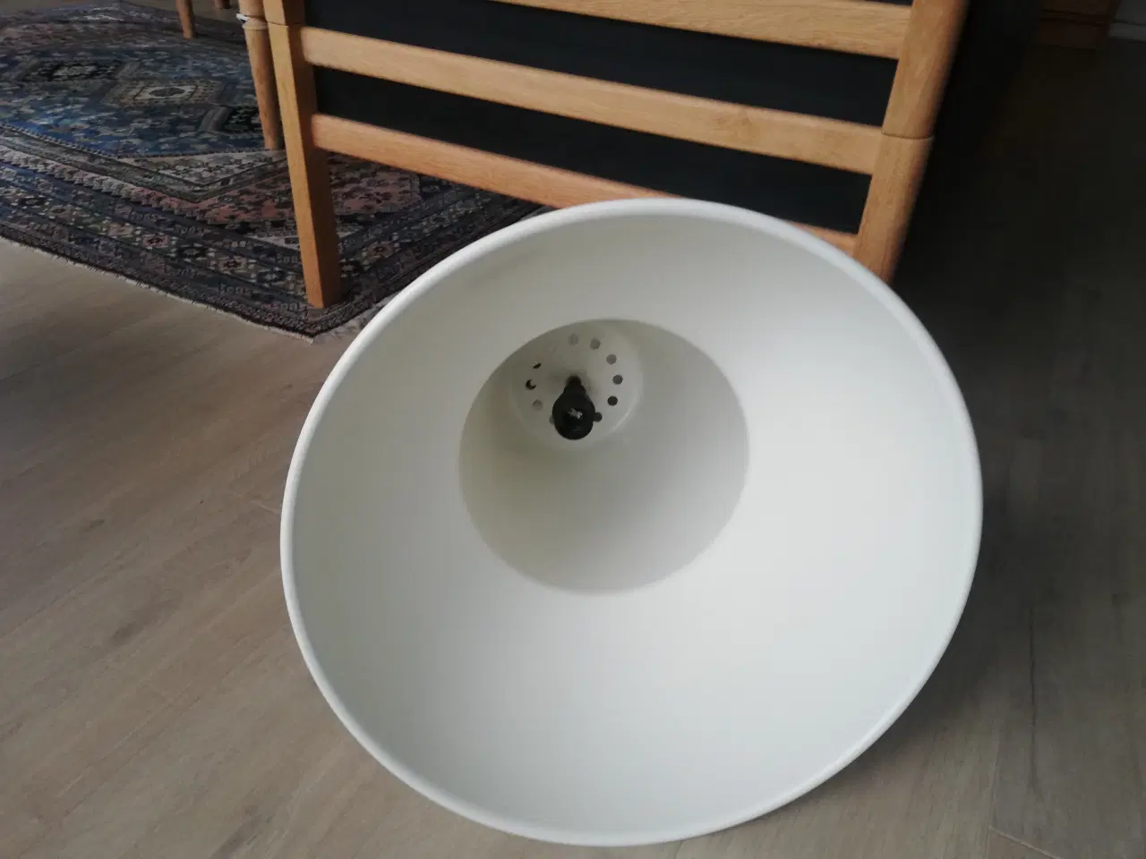 Billede 3 - Værkstedslampe stor råhvid