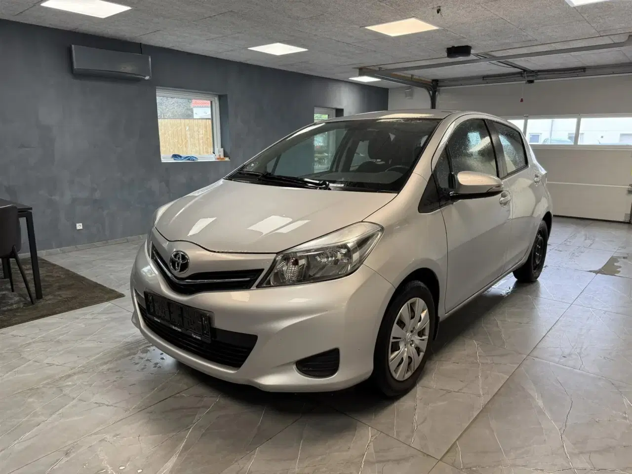 Billede 2 - Toyota Yaris 1,3 VVT-I T2 Touch 100HK 5d 6g