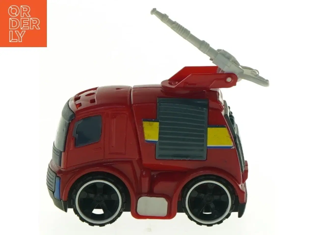 Billede 6 - Brugt rød plastiklegetøjsbrandbil (str. 9 x 8,5 cm)