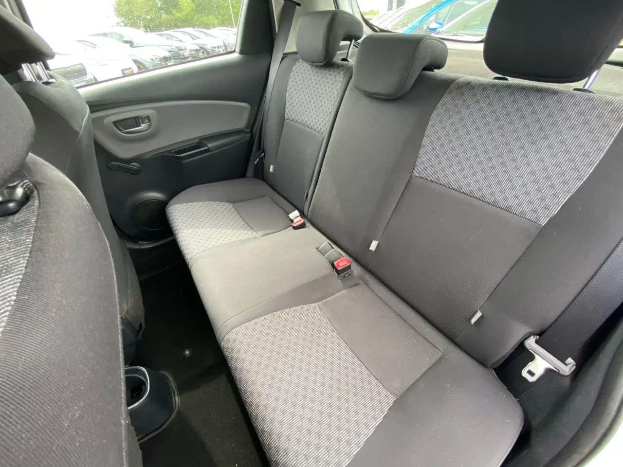 Billede 8 - Toyota Yaris 1,0 VVT-I T2 69HK 5d