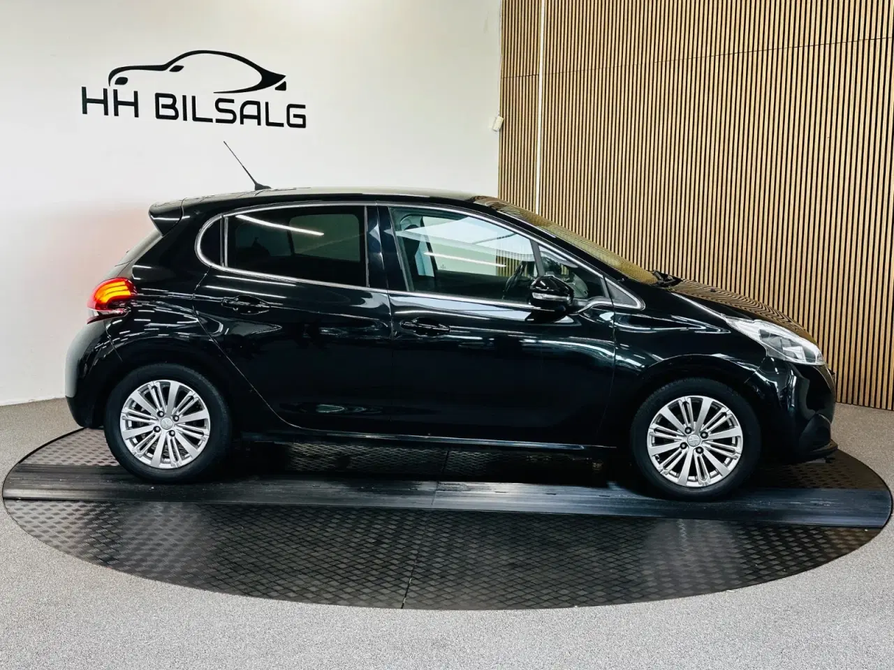 Billede 4 - Peugeot 208 1,5 BlueHDi 100 Allure Sky