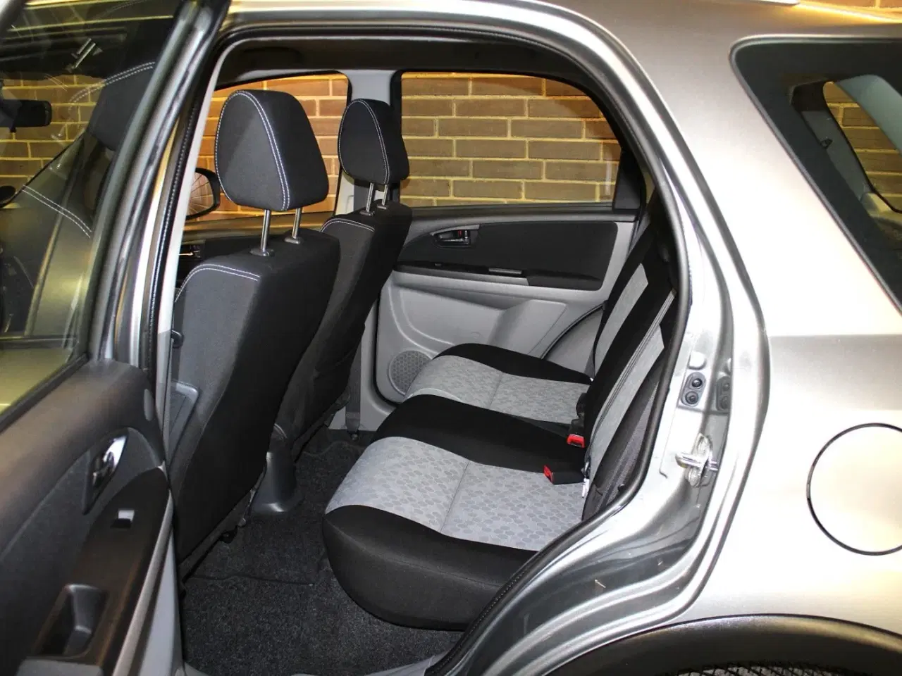 Billede 5 - Suzuki SX4 1,6 CombiBack Tour