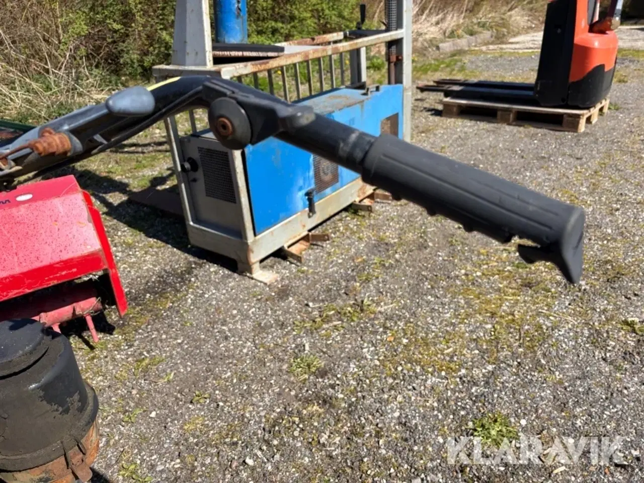 Billede 9 - Redskabsbærer Goldini 140 AB2 - Diesel - med stenrive og kost