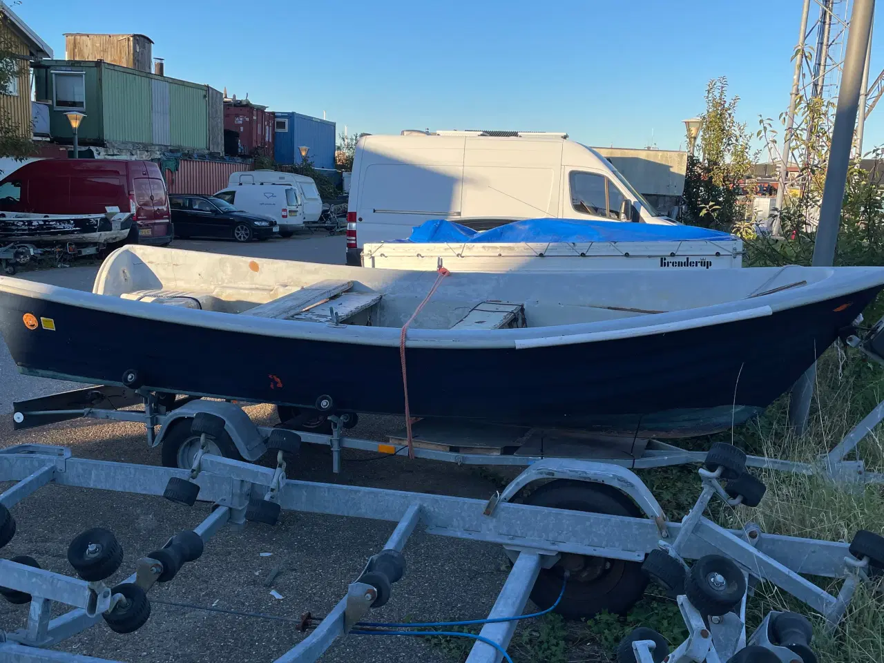 Billede 1 - Jolle med bådtrailer