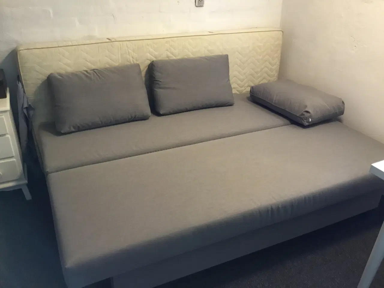 Billede 2 - Sovesofa med opbevaring