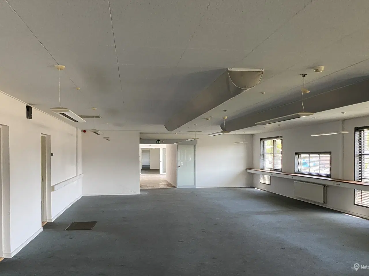 Billede 6 - lager + kontor