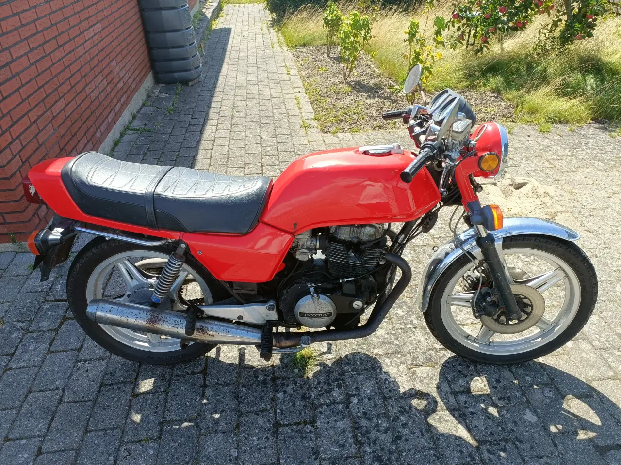 Billede 2 - Honda CB400N