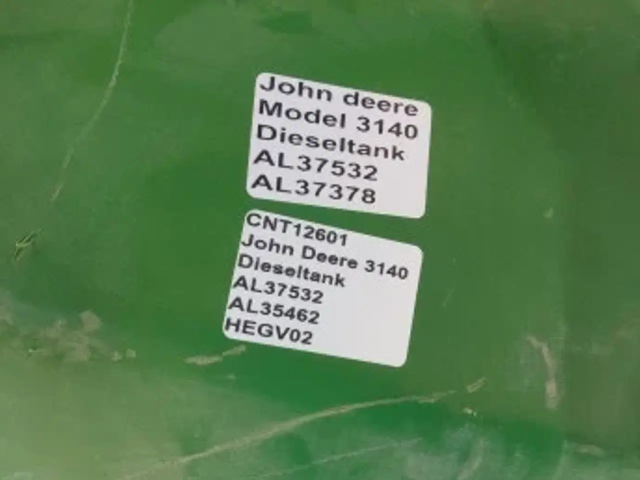 Billede 18 - John Deere 3140 Dieseltank AL37532