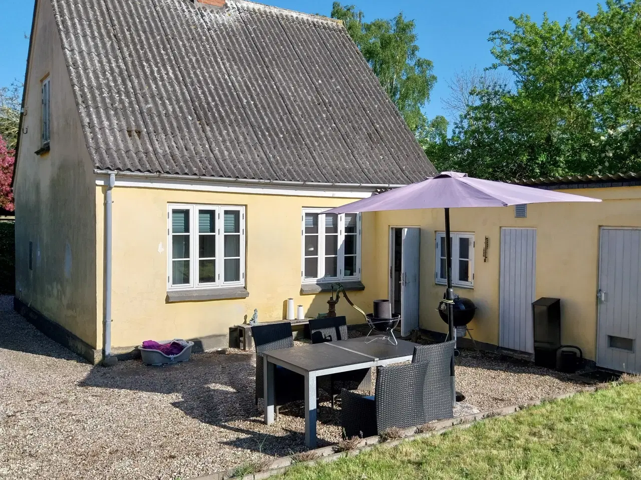 Billede 1 - Hus i Lohals til salg